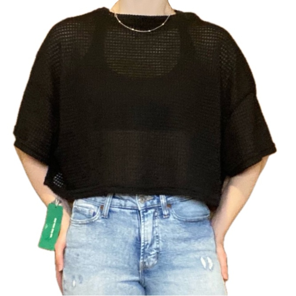 ✨NWT Black Sheer Knit Oversized Crop Top✨